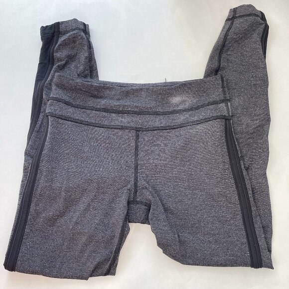 lululemon athletica Pants - LULULEMON STRIPED LEGGINGS SIZE 4
